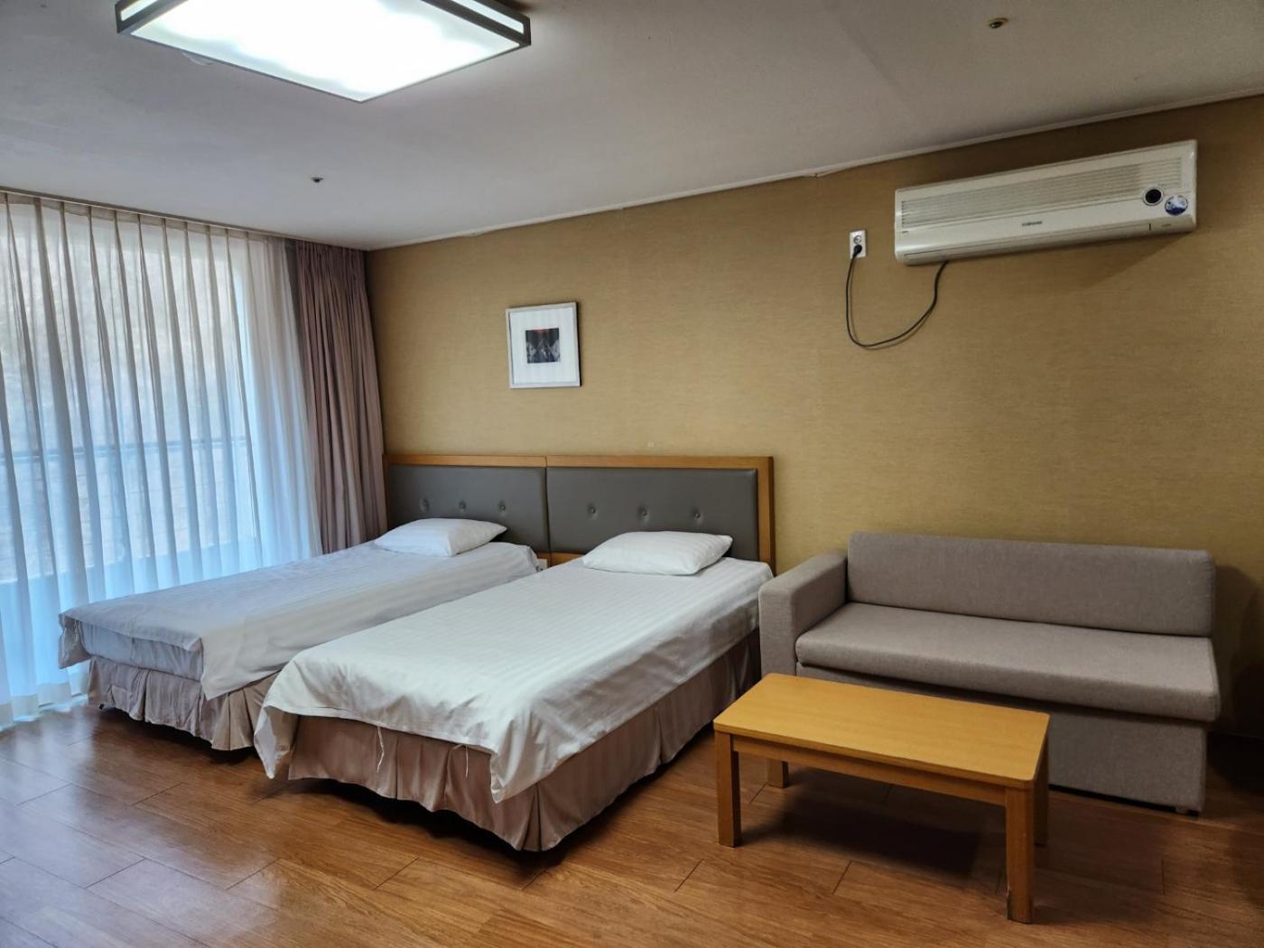 Jeongseon Mayhills Resort Экстерьер фото